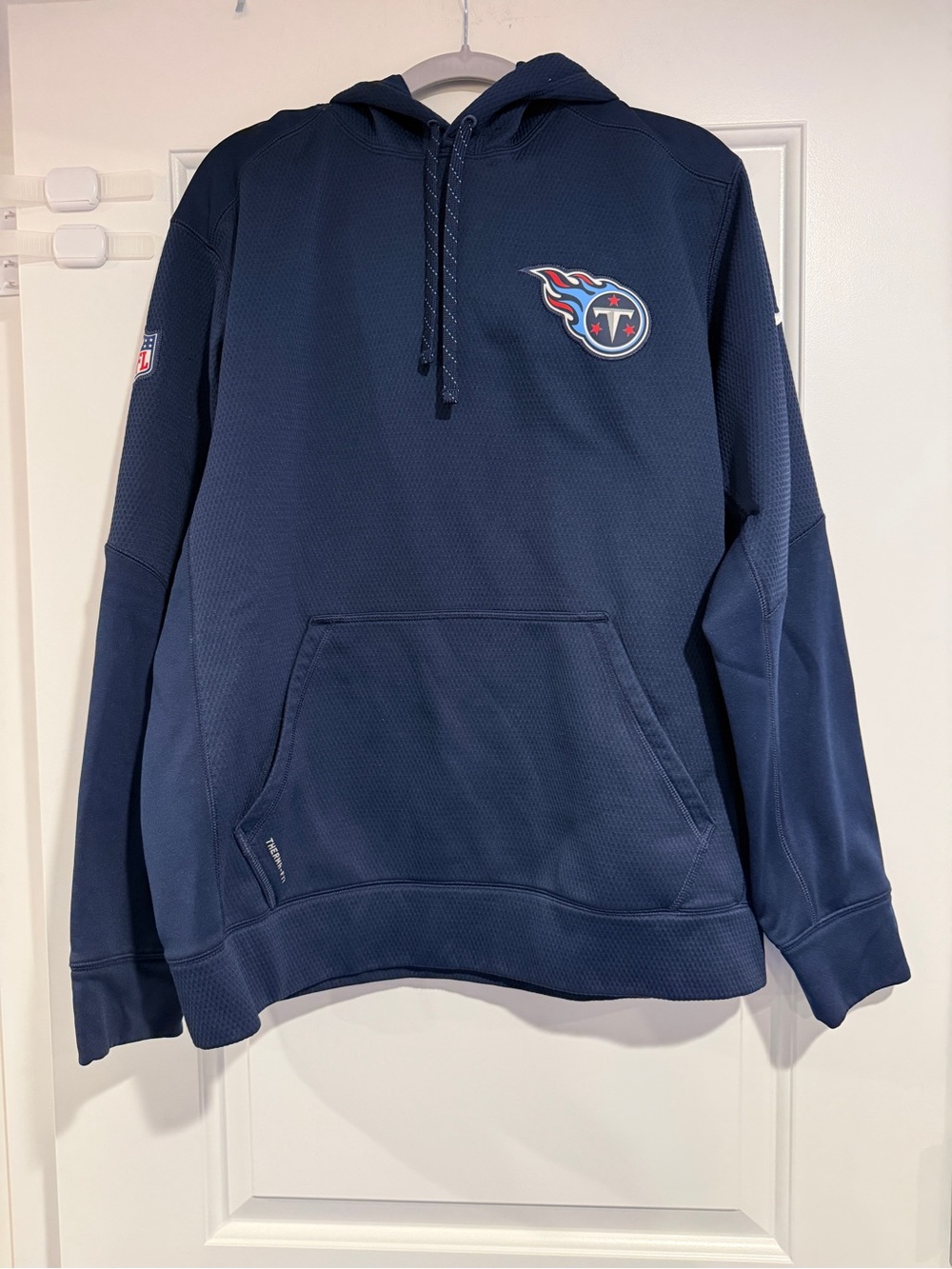 Nike NFL Therma Fit Tennessee Titans Navy Blue Hoodie Sweatshirt Men's Size M